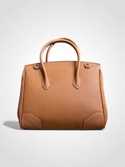 Priscilla - Desert Dune